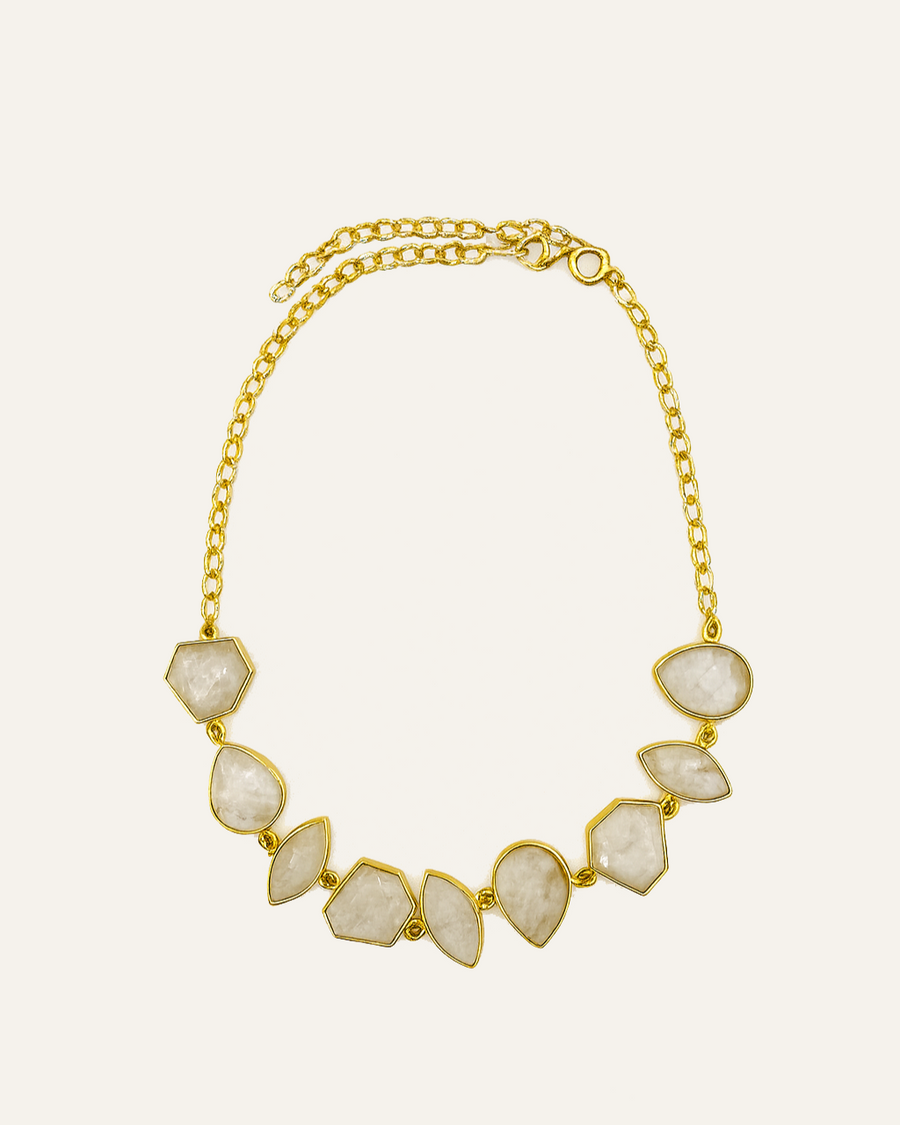 Collar Nahara Dorado Madre Perla